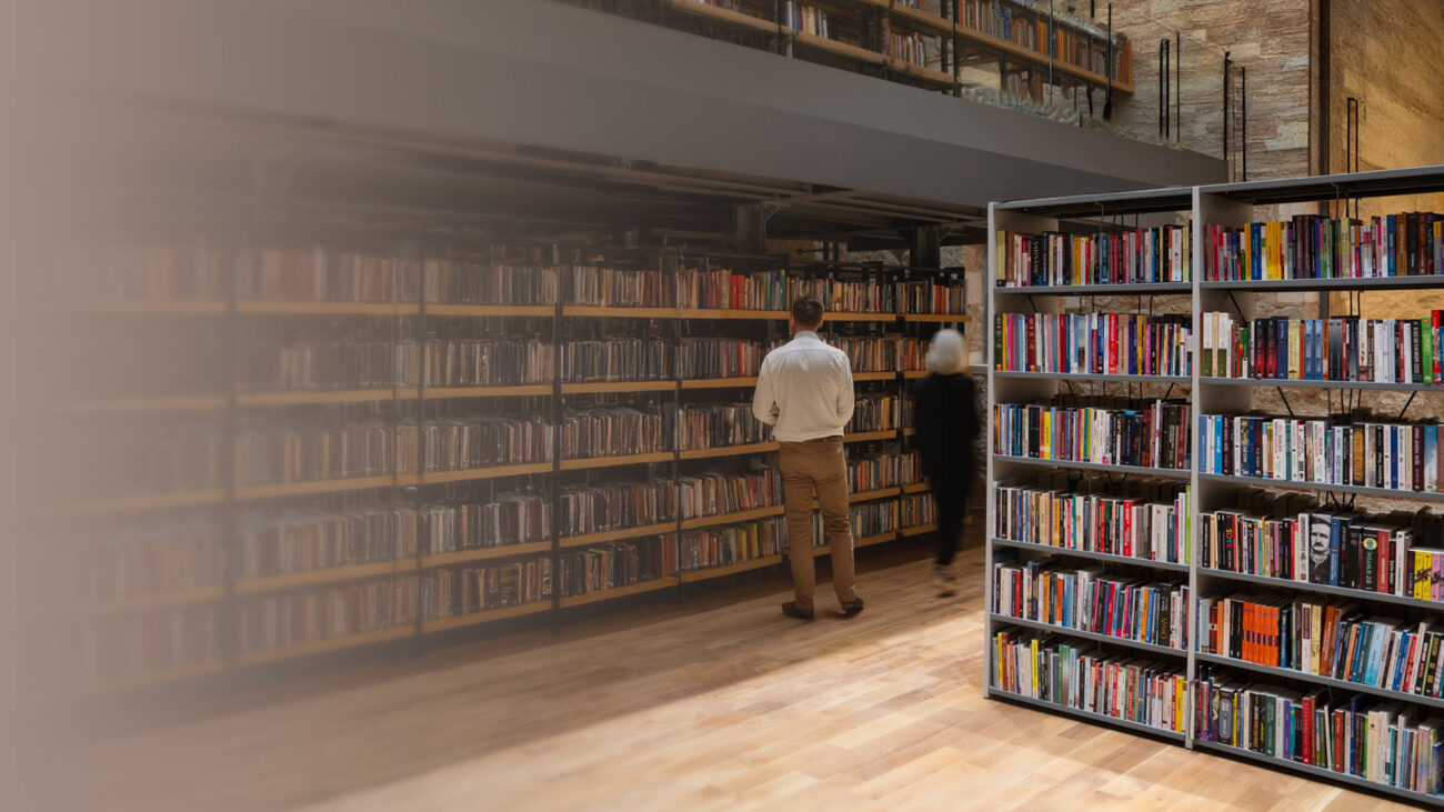 Halkımızı bilgiyle buluşturmaya Gönül verdik.